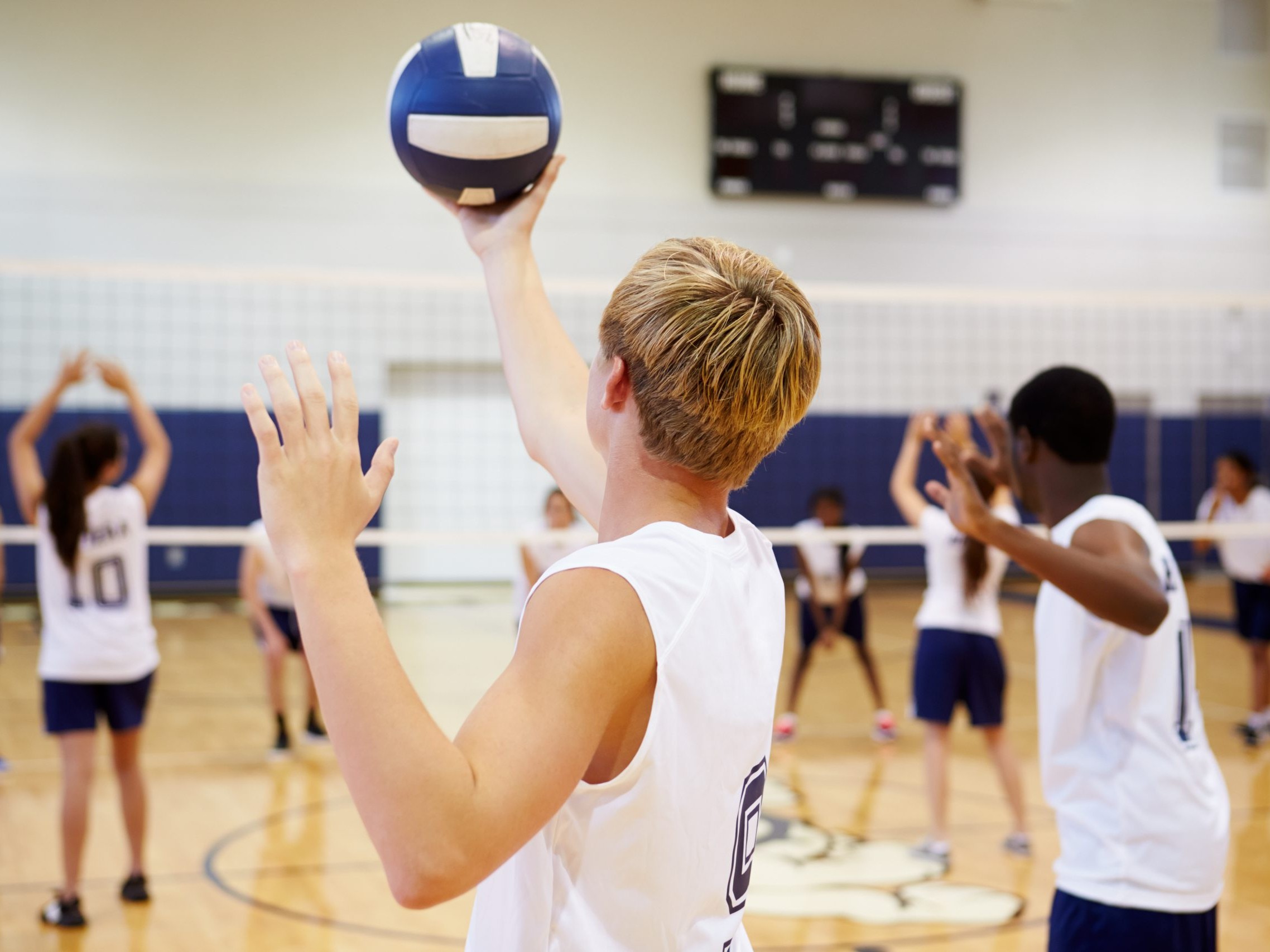 teens_playing_volley_ball