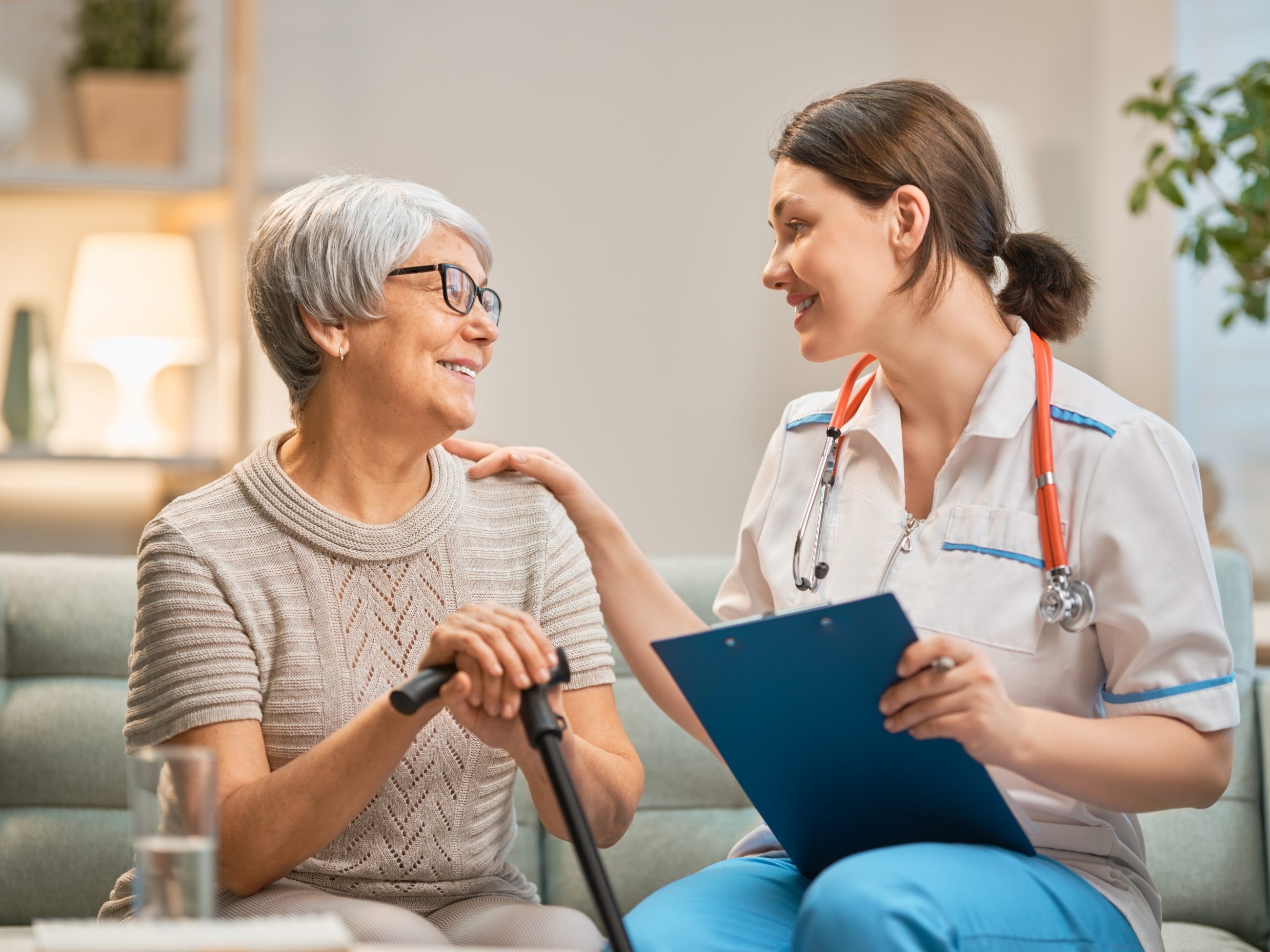 Happy_patient_and_caregiver_spending_time